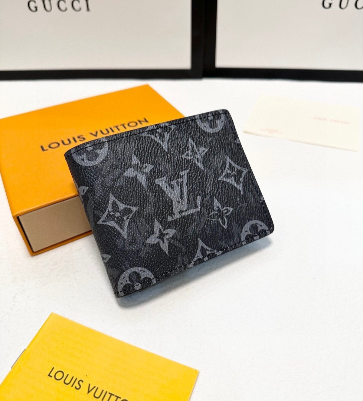 Black and White Wallet (Resell on Ebay for $250+)